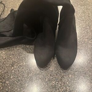 Elegant Black Women's Boots